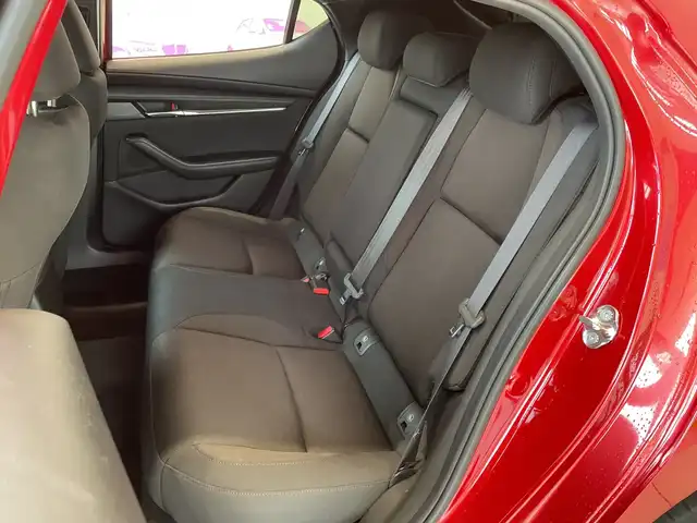 マツダ マツダ３ファストバック 15S ツーリング 埼玉県 2019(令1)年 2.6万km ソウルレッドクリスタルM スマートブレーキサポート　/純正メモリナビ/　　DVD/BT/ フルセグ　/バックカメラ　/レーダークルーズコントロール　/LEDオートライト　　/純正18インチアルミホイール　/ブラインドスポットモニター　/ヘッドアップディスプレイ/電子パーキング　/ETC