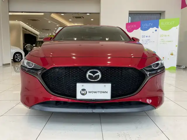 マツダ マツダ３ファストバック 15S ツーリング 埼玉県 2019(令1)年 2.6万km ソウルレッドクリスタルM スマートブレーキサポート　/純正メモリナビ/　　DVD/BT/ フルセグ　/バックカメラ　/レーダークルーズコントロール　/LEDオートライト　　/純正18インチアルミホイール　/ブラインドスポットモニター　/ヘッドアップディスプレイ/電子パーキング　/ETC