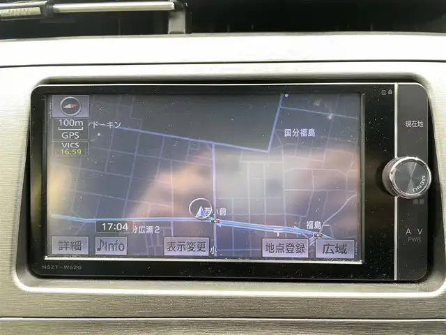 トヨタ プリウス S 鹿児島県 2014(平26)年 5.8万km ホワイトパールクリスタルシャイン 純正ナビ(NSZT-W62G)/(AM/FM/CD/DVD/フルセグTV/BT)/オートエアコン/電動格納ミラー/ETC/ステアリングスイッチ/バックカメラ/バイキセノン/フォグライト/トノカバー