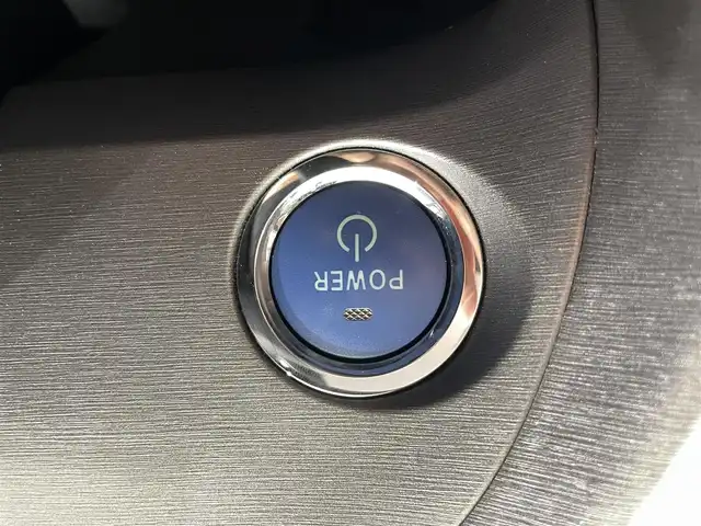 トヨタ プリウス S 鹿児島県 2014(平26)年 5.8万km ホワイトパールクリスタルシャイン 純正ナビ(NSZT-W62G)/(AM/FM/CD/DVD/フルセグTV/BT)/オートエアコン/電動格納ミラー/ETC/ステアリングスイッチ/バックカメラ/バイキセノン/フォグライト/トノカバー