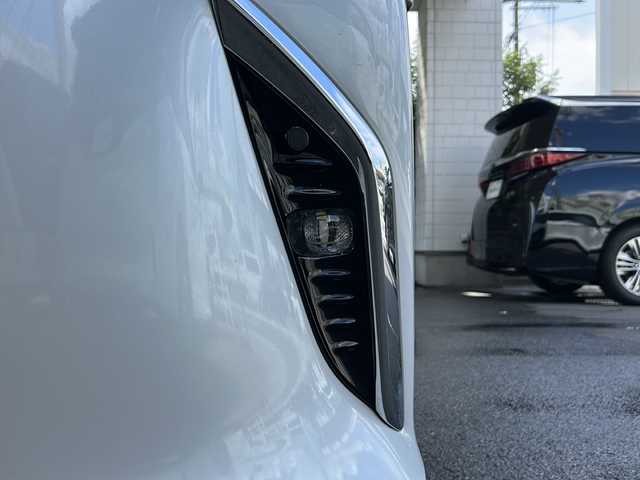 トヨタ アルファードハイブリット Z 京都府 2023(令5)年 1.5万km プラチナホワイトパールマイカ 純正ディスプレイオーディオナビ/フルセグTV/Bluetooth/Miracast/HDMI/FM/AM/全方位カメラ/ツインムーンルーフ/3眼LEDヘッドライト/後席用パワーサンシェード/両側パワースライドドア/パワーバックドア/運転席ポジションメモリー/全席パワーシート/全席シートヒーター/全席エアーシート/ステアリングヒーター/ステアリングスイッチ/前後ドラレコ/ビルトインETC2.0/純正フロアマット/純正ドアバイザー/電格ウィンカーミラー/トヨタセーフティセンス/BSM/置くだけ充電/禁煙車