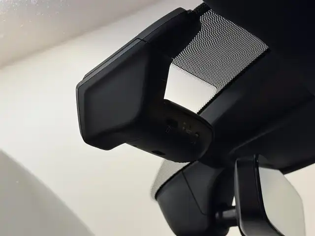 アウディ アウディ Ｓ３ スポーツバック 群馬県 2021(令3)年 6万km グレイシアホワイトメタリック アウディドライバーアシスト/・アダプティブドライブアシスト/・接近警告/・レーン逸脱警告/・パーキングアシスト/アウディプレセンス/・サイドアシスト/サンルーフ/ハーフレザー/シートヒーター/メモリ付きパワーシート/純正ナビ/  　フルセグ/　　BT/AppleCarPlay/AndroidAiuto/バックカメラ/純正ドラレコ/LEDヘッドライト/シーケンシャルウィンカー/純正19インチAW/ステアリングスイッチ/パドルシフト/アイドリングストップ/電子パーキング/置くだけ充電/ETC