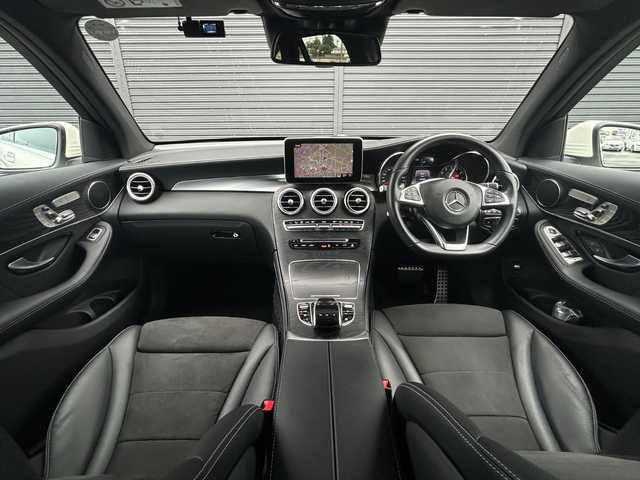 メルセデス・ベンツ ＧＬＣ２５０ 4マチックスポーツ 茨城県 2018(平30)年 2.6万km ダイヤモンドホワイト RSP/ＡＣＣ　/ＬＫＡ　/ＢＳＡ　/３６０度カメラ　/HUD/パークトロニック　/半革　/シートヒーター　/Ｍ付パワーシート　/パワーテールゲート　/ナビ　/１２セグ　/ＢＴ　/ＵＳＢ　/ＤＶＤ/CD　/ＥＴＣ2.0　/ルーフレール　/純正１９ｉｎＡＷ/禁煙車