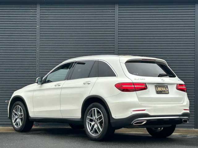 メルセデス・ベンツ ＧＬＣ２５０ 4マチックスポーツ 茨城県 2018(平30)年 2.6万km ダイヤモンドホワイト RSP/ＡＣＣ　/ＬＫＡ　/ＢＳＡ　/３６０度カメラ　/HUD/パークトロニック　/半革　/シートヒーター　/Ｍ付パワーシート　/パワーテールゲート　/ナビ　/１２セグ　/ＢＴ　/ＵＳＢ　/ＤＶＤ/CD　/ＥＴＣ2.0　/ルーフレール　/純正１９ｉｎＡＷ/禁煙車