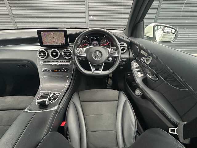 メルセデス・ベンツ ＧＬＣ２５０ 4マチックスポーツ 茨城県 2018(平30)年 2.6万km ダイヤモンドホワイト RSP/ＡＣＣ　/ＬＫＡ　/ＢＳＡ　/３６０度カメラ　/HUD/パークトロニック　/半革　/シートヒーター　/Ｍ付パワーシート　/パワーテールゲート　/ナビ　/１２セグ　/ＢＴ　/ＵＳＢ　/ＤＶＤ/CD　/ＥＴＣ2.0　/ルーフレール　/純正１９ｉｎＡＷ/禁煙車