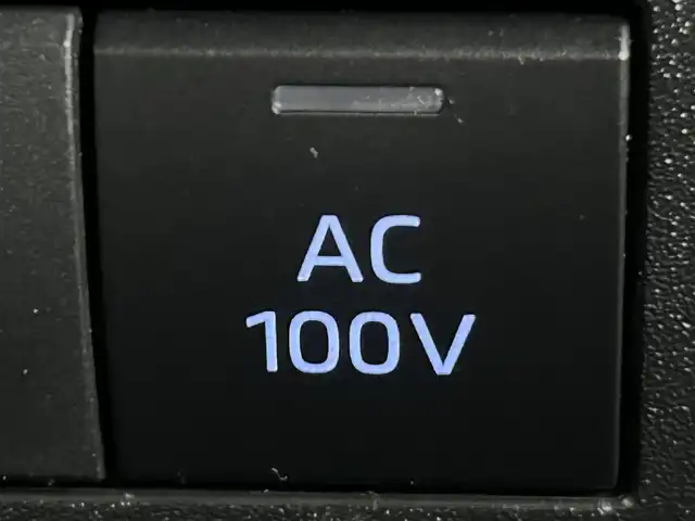 トヨタ シエンタ ハイブリッド Z 道央・札幌 2023(令5)年 2.9万km ホワイトパールクリスタルシャイン ・ワンオーナー/・４WD/・純正10.5型ディスプレイオーディオ/・コネクティッドナビ/・フルセグ/・パノラミックビューモニター/・純正ドライブレコーダー/・ビルトインETC/・AC100V/1500W/・トヨタセーフティセンス/・レーダークルーズコントロール/・クリアランスソナー/・オートハイビーム/・PCS/・PDA/・PCTA/・PKSB/・RSA/・BSM/・両側パワースライドドア/・LEDヘッドライト/・フォグライト/・オートライト/・プッシュスタート/・スマートキー/・純正フロアマット