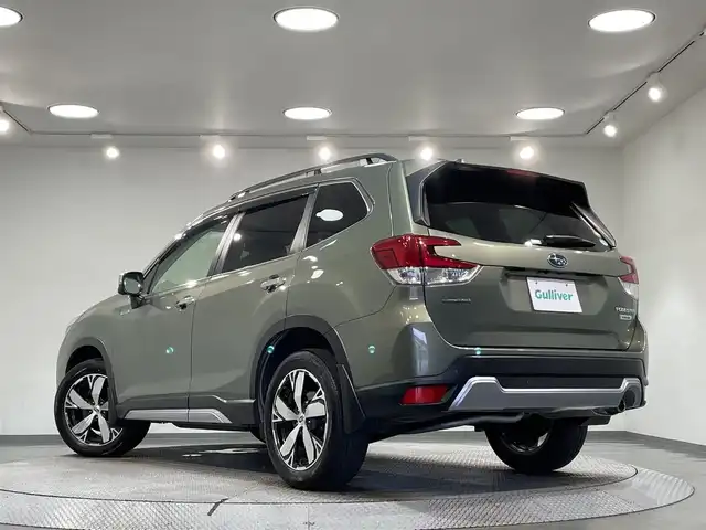スバル フォレスター ハイブリッド アドバンス 愛知県 2021(令3)年 5.5万km ジャスパーグリーンM 純正8インチナビ/ダイアトーンサウンド/ドライバーモニタリング/視界拡張/ルーフレール/デジタルミラー/衝突軽減ブレーキ/レーダークルーズコントロール/シートヒーター/LEDヘッドライト/ETC/バックカメラ/ドライブレコーダー/ブラインドスポットモニター/ステアリングヒーター/パワーシート/フルセグTV/Bluetooth/コーナーセンサー/レーンキープアシスト/オートハイビーム/Carplay/プッシュスタート/スマートキー/純正ラバーマット/純正アルミホイール/オートライト/禁煙車/サイドビューカメラ/SIドライブモード/4WD/パドルシフト/電動格納ミラー/ウィンカーミラー/フォグランプ/ステアリング連動ヘッドランプ/電動パーキングブレーキ/オートブレーキホールド/Xモード