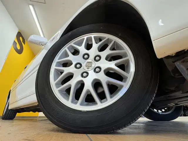 トヨタ クラウン エステート アスリート 群馬県 2007(平19)年 8.5万km ホワイトパールクリスタルシャイン 安全装備/・トラクションコントロール/・オートライト/・自動防眩ミラー/純正メーカーナビ/・AM/FM/CD/カセット/・後付けフルセグTV/パドルシフト/キセノンヘッドライト/フォグランプ/前後ドライブレコーダー/ヒーターミラー/純正ETC/純正フロアマット/純正ドアバイザー/純正16インチアルミホイール/リモコンキー