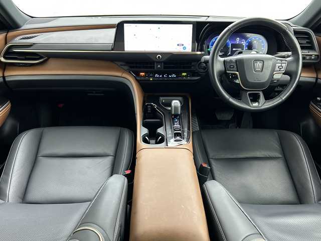 トヨタ クラウン クロスオーバー Z 三重県 2024(令6)年 1.2万km 茶Ｍ /禁煙車//純正ナビ/　フルセグTV/Bluetooth/Applecarplay//全方位カメラ//全席イージークローザー//デジタルインナーミラー//置くだけ充電//パワーイージーアクセスシステム//メモリーシート//前席シートヒーター//前席ベンチレーション//ハンドルヒーター//HUD//BSM//レーダークルーズコントロール//ドアバイザー//純正アルミホイール//ETC2.0//前席パワーシート//プッシュスタート//スマートキー//スペアキー//100V充電