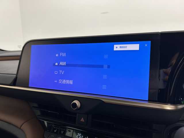 トヨタ クラウン クロスオーバー Z 三重県 2024(令6)年 1.2万km 茶Ｍ /禁煙車//純正ナビ/　フルセグTV/Bluetooth/Applecarplay//全方位カメラ//全席イージークローザー//デジタルインナーミラー//置くだけ充電//パワーイージーアクセスシステム//メモリーシート//前席シートヒーター//前席ベンチレーション//ハンドルヒーター//HUD//BSM//レーダークルーズコントロール//ドアバイザー//純正アルミホイール//ETC2.0//前席パワーシート//プッシュスタート//スマートキー//スペアキー//100V充電