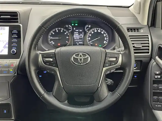 トヨタ ランドクルーザー プラド TX Lパッケージ マットブラED 愛知県 2023(令5)年 1.1万km ブラック 純正９型ＤＡナビ　ムーンルーフ　全方位カメラ　黒革　禁煙　ＥＴＣ２．０　ベンチレーション　シートヒーター　セーフティセンス　衝突軽減　ＢＳＭ　追従クルコン　ＬＥＤオートライト　ルーフレール　電動シート　ヘッドライトウォッシャー　フォグランプ