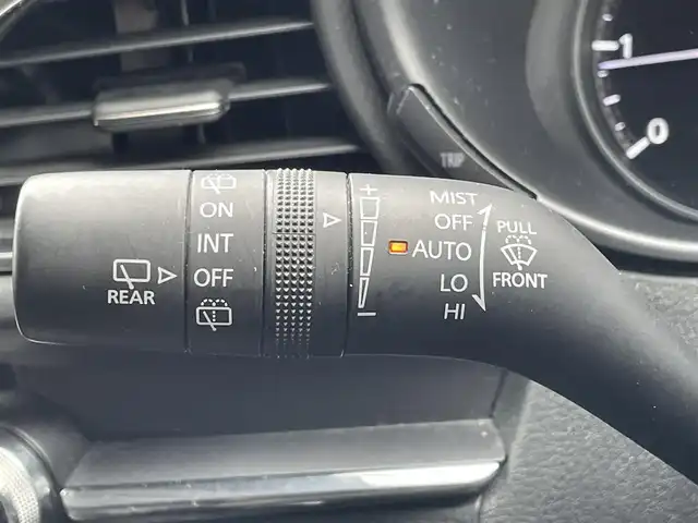 マツダ ＣＸ－３０ XD プロアクティブ 島根県 2019(令1)年 8.2万km ソウルレッドクリスタルM 登録時走行距離　81180km/取扱説明書（車両・ナビ）/純正ナビ/(フルセグテレビ/Bluetooth/AM/FM/DVD/USB)/追従型クルーズコントロール/パドルシフト/全周囲カメラ/ヘッドアップディスプレイ/ブラインドスポットモニター/オートライト/オートマチックハイビーム/電動リアゲート/ドライブレコーダー/横滑り防止/コーナーセンサー/レーンキープアシスト/衝突軽減ブレーキ/ETC/純正アルミ１８インチ