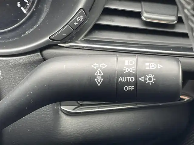 マツダ ＣＸ－３０ XD プロアクティブ 島根県 2019(令1)年 8.2万km ソウルレッドクリスタルM 登録時走行距離　81180km/取扱説明書（車両・ナビ）/純正ナビ/(フルセグテレビ/Bluetooth/AM/FM/DVD/USB)/追従型クルーズコントロール/パドルシフト/全周囲カメラ/ヘッドアップディスプレイ/ブラインドスポットモニター/オートライト/オートマチックハイビーム/電動リアゲート/ドライブレコーダー/横滑り防止/コーナーセンサー/レーンキープアシスト/衝突軽減ブレーキ/ETC/純正アルミ１８インチ