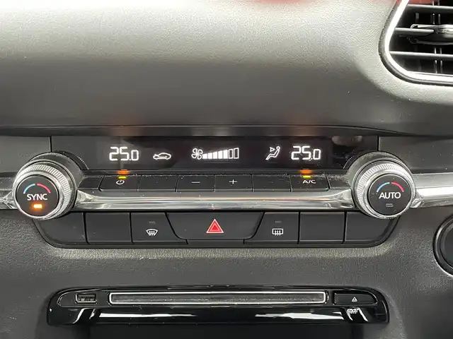 マツダ ＣＸ－３０ XD プロアクティブ 島根県 2019(令1)年 8.2万km ソウルレッドクリスタルM 登録時走行距離　81180km/取扱説明書（車両・ナビ）/純正ナビ/(フルセグテレビ/Bluetooth/AM/FM/DVD/USB)/追従型クルーズコントロール/パドルシフト/全周囲カメラ/ヘッドアップディスプレイ/ブラインドスポットモニター/オートライト/オートマチックハイビーム/電動リアゲート/ドライブレコーダー/横滑り防止/コーナーセンサー/レーンキープアシスト/衝突軽減ブレーキ/ETC/純正アルミ１８インチ