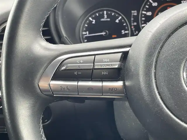 マツダ ＣＸ－３０ XD プロアクティブ 島根県 2019(令1)年 8.2万km ソウルレッドクリスタルM 登録時走行距離　81180km/取扱説明書（車両・ナビ）/純正ナビ/(フルセグテレビ/Bluetooth/AM/FM/DVD/USB)/追従型クルーズコントロール/パドルシフト/全周囲カメラ/ヘッドアップディスプレイ/ブラインドスポットモニター/オートライト/オートマチックハイビーム/電動リアゲート/ドライブレコーダー/横滑り防止/コーナーセンサー/レーンキープアシスト/衝突軽減ブレーキ/ETC/純正アルミ１８インチ
