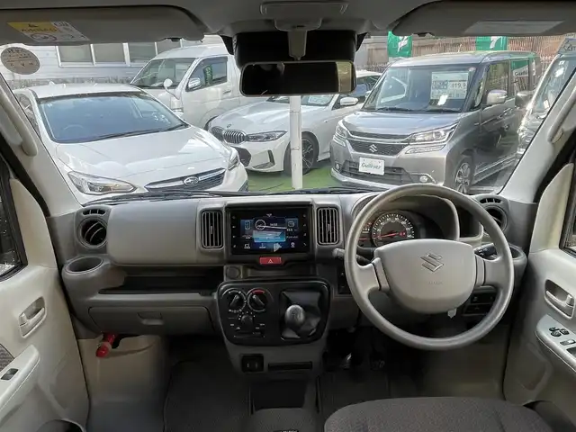スズキ エブリイ JOIN 宮城県 2024(令6)年 0.9万km モスグレーメタリック 切り替え４ＷＤ　/純正ディスプレイオーディオ　/（FM/AM、Bluetooth、USB）/バックカメラ　/追突軽減システム/レーンアシスト/コーナーセンサー　/オートライト/フォグランプ　/ワンオーナー/保証書/取扱説明書/D席シートヒーター/電動格納ミラー/純正フロアマット/ヘッドライトレベライザー/リモコンキー