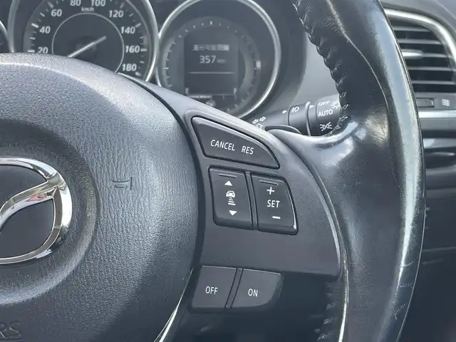 マツダ アテンザ ワゴン XD 宮崎県 2014(平26)年 7.9万km スノーフレイクホワイトパールマイカ 純正ナビ（GA9K3）/（DVD再生有り）/純正アルミホイール/純正フロアマット/クルーズコントロール/バックカメラ/ルーフレール/純正LEDヘッドライト/MTモード付AT/スマートキー/パワーステアリング/パワーウィンドウ/ABS/ETC/フルセグ/コーナーセンサー