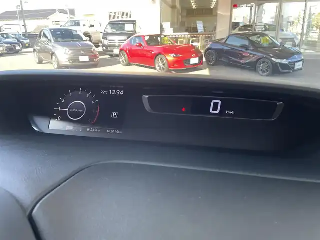 日産 セレナ ハイウェイスター Vセレクション 和歌山県 2018(平30)年 10.2万km マルーンレッド 2トーン 純正ナビ（MM517D-L)/（AM/FM/CD/DVD/SD/フルセグTV/Bluetooth/AUX）/ワンオーナー/両側パワースライドドア/全周囲カメラ/バックカメラ/クリアランスソナー/クルーズコントロール（追従なし）/デュアルバックドア/パーキングアシスト/前方ドライブレコーダー/アイドリングストップ/純正サンバイザー/２．３列目USBポート×２/2トーンカラー/保証書/取扱説明書