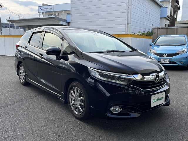 ホンダ シャトル ハイブリッド X スタイルエディション 宮城県 2016(平28)年 8.2万km クリスタルブラックパール 社外ナビ（AM・FM・BT・DVD・CD・TV）/ビルトインETC/電動格納ミラー/パワーウィンドウ/クルーズコントロール/パドルシフト/純正フロアマット/車間接近通知