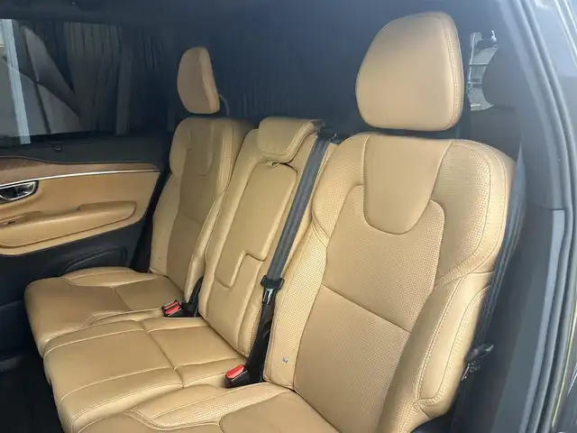 ボルボ ＸＣ９０ D5 AWD インスクリプション 福岡県 2020(令2)年 5.9万km Ｄグリーン アダプティブクルーズコントロール/インテリセーフ/パノラマサンルーフ/harman/kardon/ヘッドアップディスプレイ/茶革シート/全席シートヒーター/前席エアシート　/純正ナビ/全方位カメラ/フルセグTV/Bluetooth/Applecarplay/androidauto/LEDヘッドライト/前後ドライブレコーダー/純正19インチアルミホイール/ETC/取扱説明書/保証書