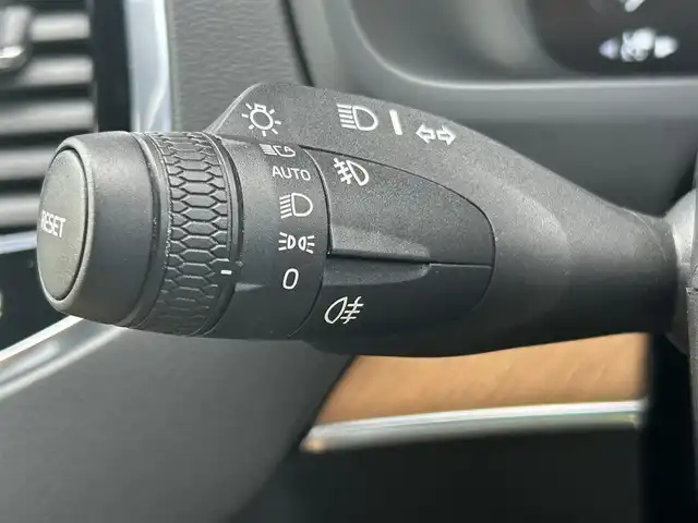 ボルボ ＸＣ９０ D5 AWD インスクリプション 福岡県 2020(令2)年 5.9万km Ｄグリーン アダプティブクルーズコントロール/インテリセーフ/パノラマサンルーフ/harman/kardon/ヘッドアップディスプレイ/茶革シート/全席シートヒーター/前席エアシート　/純正ナビ/全方位カメラ/フルセグTV/Bluetooth/Applecarplay/androidauto/LEDヘッドライト/前後ドライブレコーダー/純正19インチアルミホイール/ETC/取扱説明書/保証書