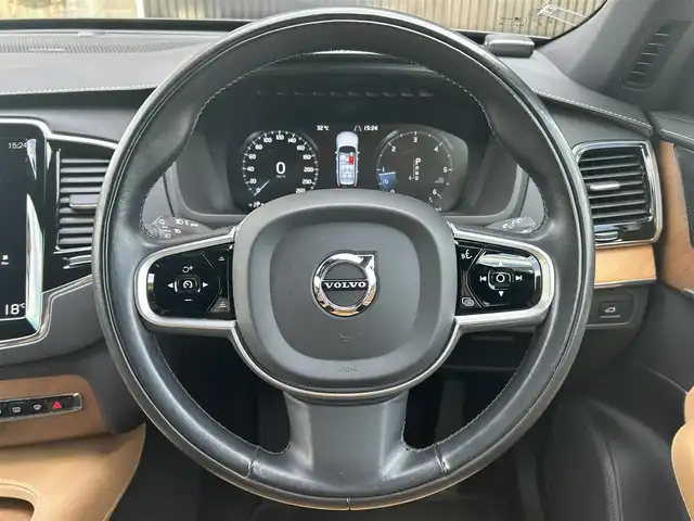 ボルボ ＸＣ９０ D5 AWD インスクリプション 福岡県 2020(令2)年 5.9万km Ｄグリーン アダプティブクルーズコントロール/インテリセーフ/パノラマサンルーフ/harman/kardon/ヘッドアップディスプレイ/茶革シート/全席シートヒーター/前席エアシート　/純正ナビ/全方位カメラ/フルセグTV/Bluetooth/Applecarplay/androidauto/LEDヘッドライト/前後ドライブレコーダー/純正19インチアルミホイール/ETC/取扱説明書/保証書