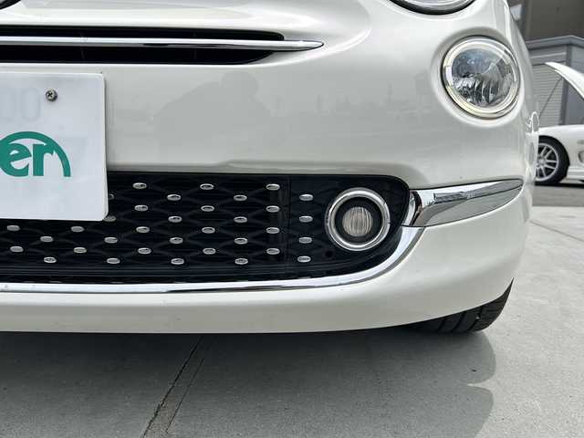 フィアット ５００ スカッコ 山梨県 2017(平29)年 5.1万km ビアンコ・ガーラ ガラスルーフ/beatsスピーカー/社外ナビ/フルセグTV/BT/DVD/CD/ドライブレコーダー前後/純正アルミホイール15インチ/ステアリングリモコン/純正スタッドレス/純正ナビ/積み込み/純正フロアマット/リモコンキー/スペアキー1本