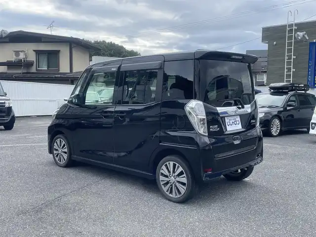 日産 デイズ ルークス ライダー Bライン HWSターボ 山形県 2016(平28)年 6.7万km ブラック (株)IDOMが運営する【じしゃロン山形店】の自社ローン専用車両になります。/こちらは現金またはオートローンご利用時の価格です。/自社ローンご希望の方は別途その旨お申付け下さい。/純正ナビ/【TV/CD/DVD/FM/AM/Bluetooth】/両側パワースライドドア/アラウンドビューモニター/ETC/ドラレコ/レーダー探知機/ウィンカーミラー/デジタルルームミラー/シートカバー/プッシュスタート/スマートキー/ドアバイザー/ステアリングスイッチ/アイドリングストップ/背面テーブル/後席サンシェード/ISOFIX/横滑り防止/衝突軽減/純正ナビ（ＭＭ５１６Ｄ－Ｗ）　アラウンドビューモニター　エマージェンシーブレーキ　両側パワースライドドア　アイドリングストップ　ＬＥＤヘッドライト　ＥＴＣ　ＣＤ／ＤＶＤ　フルセグＴＶ　ブルートゥース