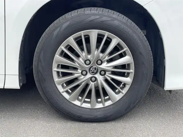 トヨタ ヴェルファイア ハイブリット Z 道央・札幌 2019(平31)年 6.3万km ホワイトパールクリスタルシャイン ・４WD/・衝突軽減ブレーキ/・アルパインナビ/　ＣＤ＆ＤＶＤ＆ＢＴ＆ＴＶ/・バックカメラ/・両側パワースライドドア/・アルパインフリップダウンモニター/・コーナーセンサー/・レーンキープアシスト/・レーダークルーズコントロール/・オートエアコン/・オートライト/・オートリトラミラー/・ブラインドスポットモニター/・デジタルインナーミラー/・前方ドライブレコ―ダー/・プッシュスタート/・スマートキー/・ハンズフリー/・ステアリングスイッチ/・ＭＴ付ＡＴ/・ビルトインＥＴＣ/・純正フロアマット/・ウィンカーミラー/・ドアバイザー/・フォグライト