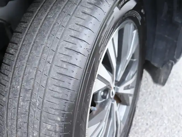 日産 エクストレイル X e－4ORCE 神奈川県 2022(令4)年 0.9万km ブリリアントホワイトパール ワンオーナー/ETC2.0 /ドラレコ前後/インテリジェントアラウンドビューモニター/ブラインドスポットモニター/純正メモリナビ/純正フルセグテレビ/バックカメラ/クルーズコントロール/プッシュスタート/運転席パワーシート/純正LEDヘッドライト/プロパイロット/メッキインサイドドアハンドル/12.3インチフルカラーディスプレイ/センタートレイ照明