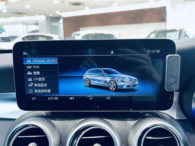 メルセデス・ベンツ Ｃ２００ ワゴン ローレウスエディション 大阪府 2020(令2)年 4.8万km オブシディアンブラック ワンオーナー/レーダーセーフティ/HUD/ACC/黒革/メモリ付きパワーシート/シートヒーター/純正ナビ/TV/バックカメラ/applecarplay/純正18インチAW/LEDヘッドライト/アンビエントライト/電動リアゲート/ワイヤレス充電/ブラインドスポット