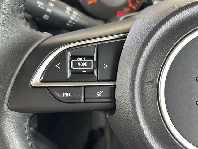 スズキ ジムニー XC 静岡県 2022(令4)年 2.3万km ジャングルグリーン スズキセーフティサポート/・衝突軽減ブレーキ/・レーンキープアシスト/純正ナビ/・フルセグTV/・CD/DVD/Bluetooth/ラジオ/主要装備/・バックカメラ　/・ドライブレコーダー前後　/・ステアリングリモコン　/・ＥＴＣ/・クルーズコントロール　/・シートヒーター　/・革巻きステアリング　/・オートライト