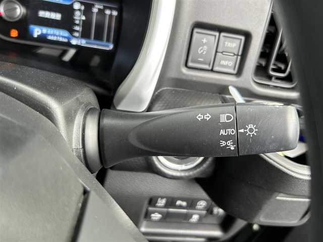 スズキ ハスラー HYBRID G 香川県 2020(令2)年 4.7万km クールカーキPM 登録時走行距離：46878ｋｍ/社外メモリーナビゲーション/→ワンセグTV/→CD/DVD再生/シートヒーター/ステアリングリモコン/レベライザー/純正アルミホイール/デュアルカメラブレーキシステム/クリアランスソナー/アイドリングストップ/衝突軽減装置/スマートキー