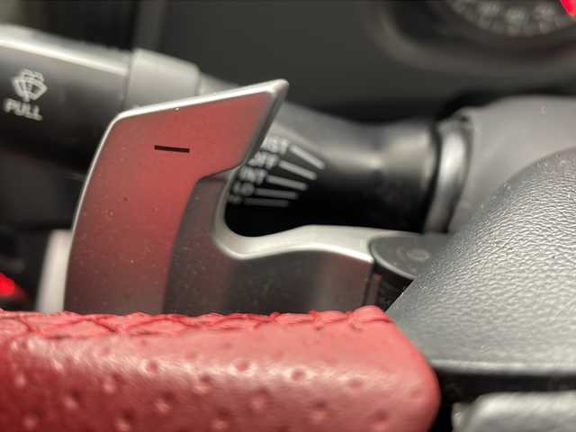 トヨタ ８６ GT 鹿児島県 2013(平25)年 12.1万km ライトニングレッド 社外SDナビ/（AM/FM/CD/DVD/Bluetooth）/バックカメラ/モデリスタエアロ/パドルシフト/ガナドール製マフラー/社外AW（ENKEI）/純正フロアマット/スマートキー /AAC/オートライト