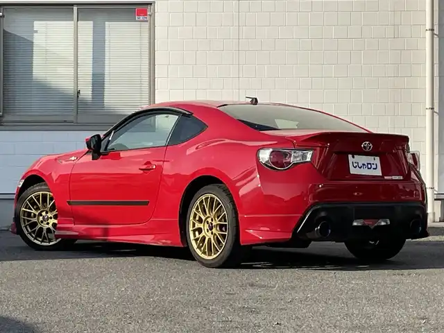 トヨタ ８６ GT 三重県 2013(平25)年 12.1万km ライトニングレッド (株)IDOMが運営する【じしゃロン四日市店】の自社ローン専用車両になります。こちらは現金またはオートローンご利用時の価格です。自社ローンご希望の方は別途その旨お申付け下さい/社外SDナビ/（AM/FM/CD/DVD/Bluetooth）/バックカメラ/モデリスタエアロ/パドルシフト/ガナドール製マフラー/社外AW（ENKEI）/純正フロアマット/スマートキー /AAC/オートライト