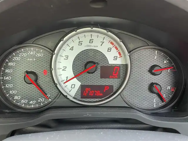 トヨタ ８６ GT 三重県 2013(平25)年 12.1万km ライトニングレッド (株)IDOMが運営する【じしゃロン四日市店】の自社ローン専用車両になります。こちらは現金またはオートローンご利用時の価格です。自社ローンご希望の方は別途その旨お申付け下さい/社外SDナビ/（AM/FM/CD/DVD/Bluetooth）/バックカメラ/モデリスタエアロ/パドルシフト/ガナドール製マフラー/社外AW（ENKEI）/純正フロアマット/スマートキー /AAC/オートライト