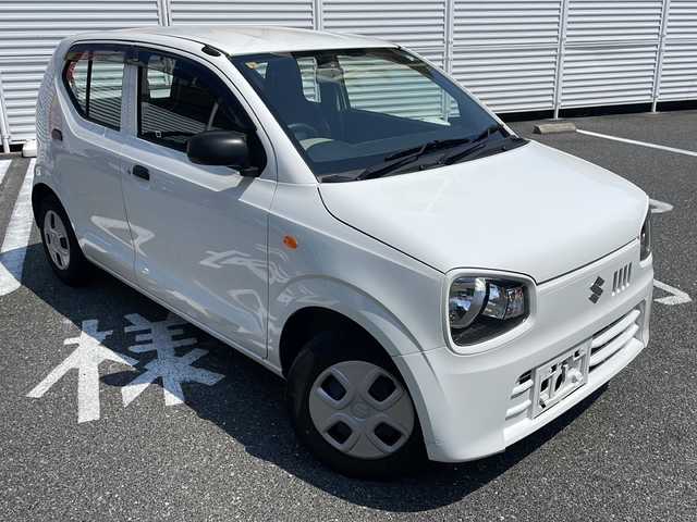 スズキ アルト F 広島県 2020(令2)年 3.7万km スペリアホワイト /登録時走行距離/　　　　　　　36336キロ/純正オーディオ/取扱説明書/