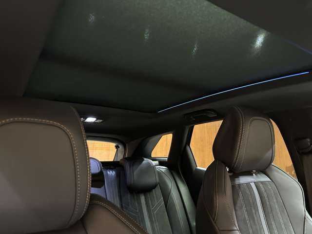 プジョー ３００８ GT ブルー HDi 千葉県 2021(令3)年 4.7万km プラチナグレー パノラマＳＲ　/ＡＣＣ　/半革　/ＴＶ　/Ｂカメラ　/ＣａｒＰｌａｙ　/Ｂｌｕｅｔｏｏｔｈ接続　/ハンズフリーパワーバックドア　/シートヒーター　/ＬＥＤライト　/オートハイビーム　/衝突軽減Ｂ　/ＢＳＭ　/ＬＫＡ　/ドラレコ