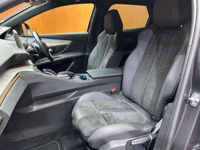 プジョー ３００８ GT ブルー HDi 千葉県 2021(令3)年 4.7万km プラチナグレー パノラマＳＲ　/ＡＣＣ　/半革　/ＴＶ　/Ｂカメラ　/ＣａｒＰｌａｙ　/Ｂｌｕｅｔｏｏｔｈ接続　/ハンズフリーパワーバックドア　/シートヒーター　/ＬＥＤライト　/オートハイビーム　/衝突軽減Ｂ　/ＢＳＭ　/ＬＫＡ　/ドラレコ