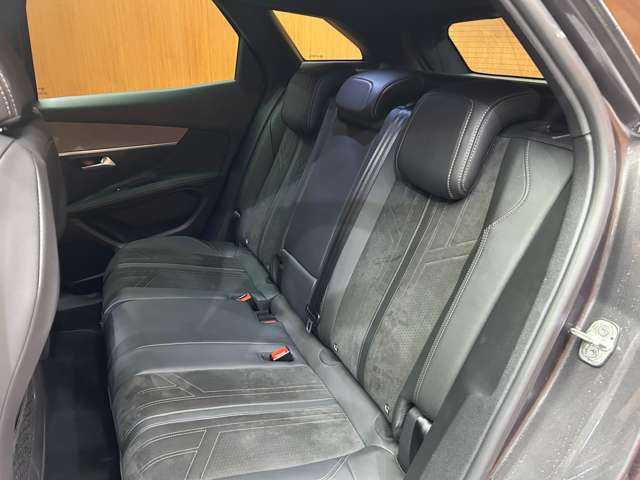 プジョー ３００８ GT ブルー HDi 千葉県 2021(令3)年 4.7万km プラチナグレー パノラマＳＲ　/ＡＣＣ　/半革　/ＴＶ　/Ｂカメラ　/ＣａｒＰｌａｙ　/Ｂｌｕｅｔｏｏｔｈ接続　/ハンズフリーパワーバックドア　/シートヒーター　/ＬＥＤライト　/オートハイビーム　/衝突軽減Ｂ　/ＢＳＭ　/ＬＫＡ　/ドラレコ