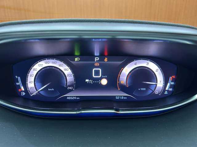 プジョー ３００８ GT ブルー HDi 千葉県 2021(令3)年 4.7万km プラチナグレー パノラマＳＲ　/ＡＣＣ　/半革　/ＴＶ　/Ｂカメラ　/ＣａｒＰｌａｙ　/Ｂｌｕｅｔｏｏｔｈ接続　/ハンズフリーパワーバックドア　/シートヒーター　/ＬＥＤライト　/オートハイビーム　/衝突軽減Ｂ　/ＢＳＭ　/ＬＫＡ　/ドラレコ