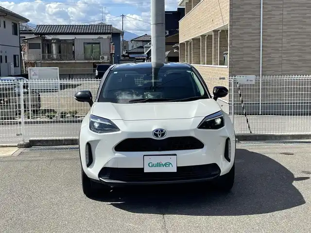 トヨタ ヤリスクロス ハイブリッド Z 福島県 2020(令2)年 3.6万km ブラックマイカ/ホワイトパールクリスタルシャイン 2トーン ワンオーナー/純正ディスプレイオーディオ/ラジオ/BT/USB/Miracast/フルセグTV/純正18インチAW(社外AW＋冬タイヤ積込)/Toyota Safety Sense/レーダークルーズコントロール/プリクラッシュセーフティ/パノラミックビューモニター/ブラインドスポットモニター/クリアランスソナー/ハーフレザーシート/パワーシート/シートヒーター/オートハイビーム/LEDヘッドライト/ビルトインETC 2.0/USB充電ポート/ドライブレコーダー/プッシュスタート/ドアバイザー/フロアマット