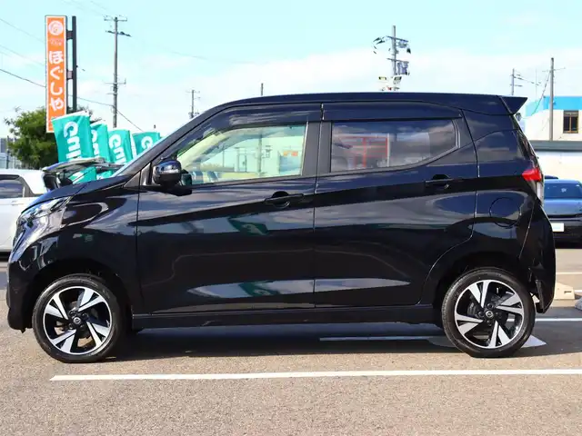 日産 デイズ HWS G ターボ プロパイロットED 福島県 2020(令2)年 4.8万km ブラック  4         W        D/ 純正９インチナビ・フルセグTV/ 純正アラウンドビューモニター/ 純正ドライブレコーダー/ 純正エンジンスターター/ プロパイロット/ 前左右シートヒーター/ 純正１６インチアルミホイル/ 純正LEDヘッドライト/ 純正フォグランプ/ エスペリアスーパーアップサス/ 新　車　保　証　書/ 取　扱　説　明　書/ 車 検 時 記 録 簿 有/　　　(R5/R7)