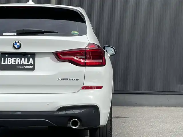 ＢＭＷ Ｘ３ xDrive20d Mスポーツ 香川県 2021(令3)年 3.1万km 白 インテリジェントセーフティー/レーンアシスト/ブラインドスポットモニター/F/Rドライブレコーダー/ハーフレザーシート/D/Nシートヒーター/純正ナビ/地デジ/BT/USB/AppleCarPlay/ワイヤレス充電/ヘッドアップディスプレイ/スマートキー/ACC/パドルシフト/純正19インチアルミ/コーナーセンサー/全方位/バックカメラ