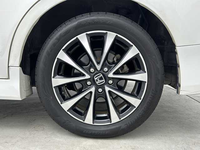 ホンダ ステップワゴン スパーダ Z クールスピリット 大阪府 2014(平26)年 6.2万km ホワイトオーキッドパール 純正９型ナビ（VXM-155VFNi）/（ＣＤ　ＤＶＤ　ＳＤ　ＵＳＢ　ＢＴ　フルセグＴＶ）/フリップダウンモニター　/バックカメラ　/ビルトインＥＴＣ　/両側パワースライドドア　/クルーズコントロール　/アイドリングストップ　/ハーフレーザーシート　/ＨＩＤ/スマートキー/スペアキーあり/純正フロアマット