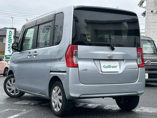 ダイハツ タント X 大分県 2014(平26)年 7.1万km ブライトシルバーメタリック ・1オーナー/・両側パワスラ/・純正ディーラーナビ(AVN-Z03iW)/BT/TV/DS//・ETC/・ドラレコ/・純正フロアマット/・電格ミラー/・オートLEDライト/・Pウィンドウ/・保証書・取説付