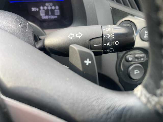 ホンダ ＣＲ－Ｚ α 三重県 2012(平24)年 6.5万km プレミアムホワイトパール 登録時65106km/ワンオーナー/禁煙車/純正ナビ/ワンセグＴＶ/バックカメラ/クルーズコントロール/ステアリングスイッチ/パドルシフト/ＥＴＣ/オートライト/スペアキー/純正フロアマット/アイドリングストップ/純正アルミ