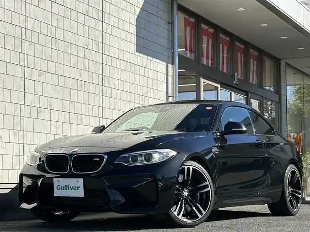 ＢＭＷ Ｍ２ 埼玉県 2016(平28)年 4.1万km サファイアブラックP ・外部検査済み/・登録時走行40734km/・車検R9年9月29日まで/・直列6気筒Mツインパワー・ターボ・エンジン/・純正ナビゲーション/・バックカメラ/・CD/DVD/Bluetooth/・クルーズコントロール/・純正19インチアルミホイール/・黒レザーシート/・シートヒーター/・パドルシフト/・スマートドアロック/・プッシュスタート/・HIDヘッドライト/・スペアキー/・アイドリングストップ/・スリップコントロール