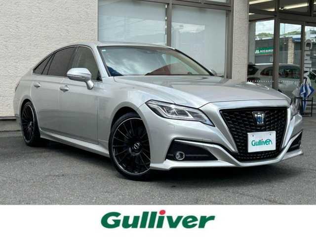 トヨタ クラウン ハイブリッド G－エグゼクティブ 大阪府 2018(平30)年 3.8万km プレシャスシルバー 純正メモリナビ/（フルセグ/BT/CD/DVD）/バックカメラ/レーダークルーズコントロール/レーンキープアシスト/パドルシフト/プリクラッシュセーフティ/ブラインドスポットモニター/レザーシート（ベージュ）/前席パワーシート/エアーシート/全席シートヒーター/ハンドルヒーター/社外19インチAW（TWS）/デジタルインナーミラー型ドラレコ/後席サンシェード/ETC2.0/保証書/取扱説明書/スペアキー