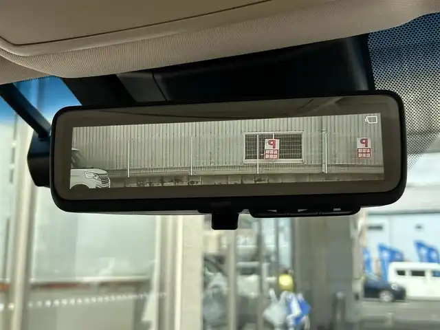 トヨタ クラウン ハイブリッド G－エグゼクティブ 大阪府 2018(平30)年 3.8万km プレシャスシルバー 純正メモリナビ/（フルセグ/BT/CD/DVD）/バックカメラ/レーダークルーズコントロール/レーンキープアシスト/パドルシフト/プリクラッシュセーフティ/ブラインドスポットモニター/レザーシート（ベージュ）/前席パワーシート/エアーシート/全席シートヒーター/ハンドルヒーター/社外19インチAW（TWS）/デジタルインナーミラー型ドラレコ/後席サンシェード/ETC2.0/保証書/取扱説明書/スペアキー